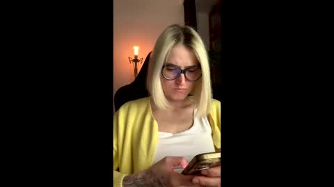 Snapshot of asya_new chatting on November 12, 2025, 6:52 pm asya_new online show from November 12, 2025, 6:52 pm