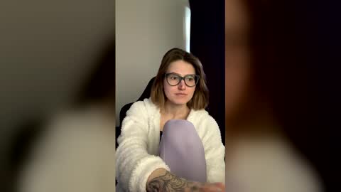 asya_new online show from April 7, 2026, 12:27 pm