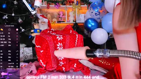 Anastasia online show from December 19, 2025, 2:24 pm