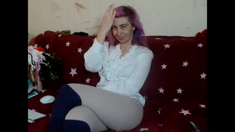 Snapshot of asyalu chatting on February 24, 2025, 7:33 am AsyaLu online show from February 24, 2025, 7:33 am