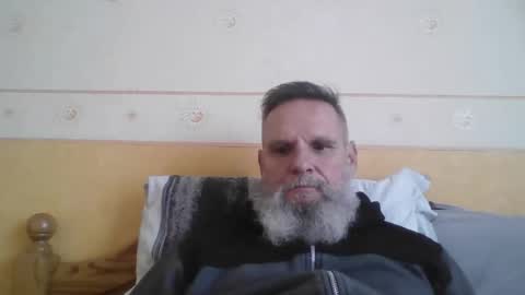 Snapshot of atatanka chatting on November 19, 2025, 12:16 pm atatanka online show from November 19, 2025, 12:16 pm