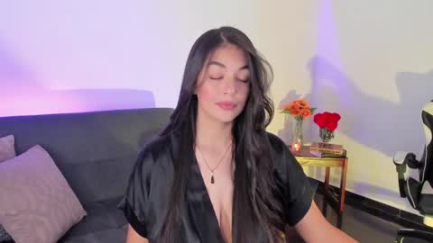 Snapshot of atena676 chatting on January 20, 2025, 1:39 am atena676 online show from January 20, 2025, 1:39 am