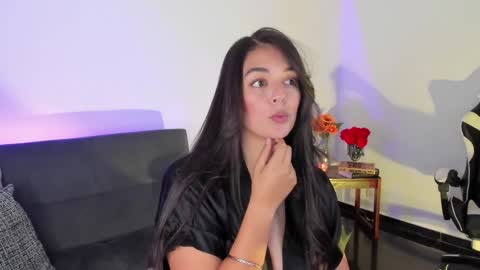 Snapshot of atena676 chatting on January 20, 2025, 4:43 am atena676 online show from January 20, 2025, 4:43 am