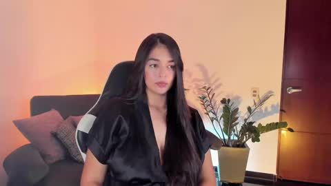 Snapshot of atena676 chatting on February 18, 2025, 4:48 am atena676 online show from February 18, 2025, 4:48 am