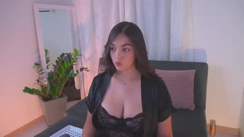 Snapshot of atena676 chatting on September 13, 2025, 1:49 am atena676 online show from September 13, 2025, 1:49 am