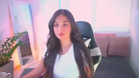 Snapshot of atena676 chatting on December 4, 2025, 9:01 pm atena676 online show from December 4, 2025, 9:01 pm