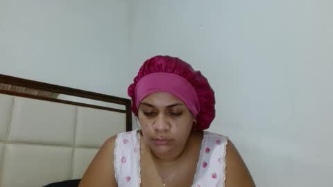 Atenea Hot Sex online show from April 7, 2026, 9:04 pm