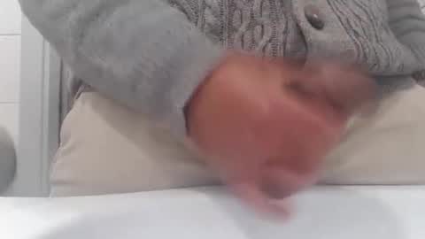 aterx8606 online show from February 10, 2025, 1:57 am