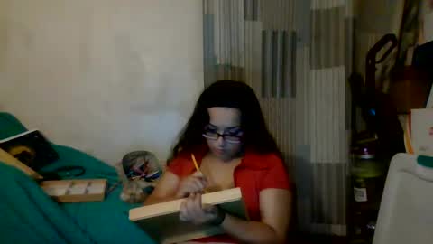 athena_lions online show from December 6, 2024, 8:26 am