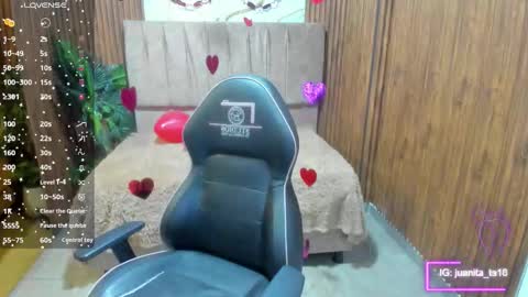 Atenea online show from February 14, 2026, 7:21 pm