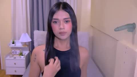 Ady online show from October 10, 2025, 4:06 pm