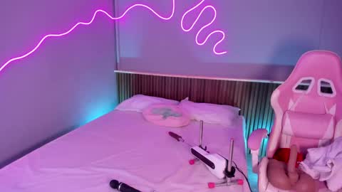 athenea__fox online show from May 4, 2026, 12:12 pm