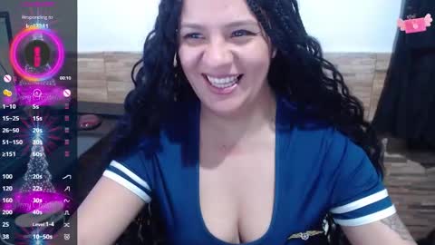 Snapshot of athenea_russo4 chatting on December 5, 2025, 12:52 am BELA online show from December 5, 2025, 12:52 am