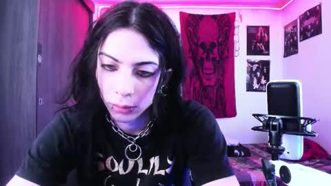 athenauwu online show from January 8, 2026, 8:27 am