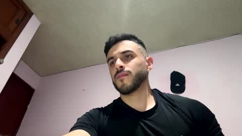 Snapshot of athlete_boy22 chatting on October 25, 2025, 2:08 am Atlas online show from October 25, 2025, 2:08 am