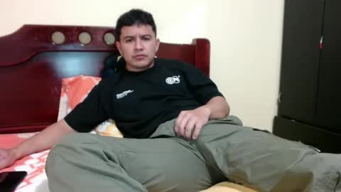 Robin online show from March 25, 2026, 12:27 am