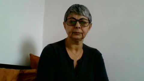 Snapshot of atikaarea chatting on December 26, 2024, 10:59 am atikaarea online show from December 26, 2024, 10:59 am