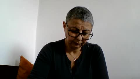 Snapshot of atikaarea chatting on January 17, 2025, 10:22 am atikaarea online show from January 17, 2025, 10:22 am