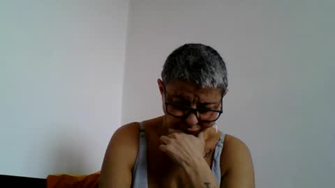 Snapshot of atikaarea chatting on February 4, 2025, 10:10 am atikaarea online show from February 4, 2025, 10:10 am