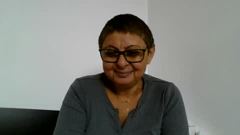 Snapshot of atikaarea chatting on October 3, 2025, 10:01 am atikaarea online show from October 3, 2025, 10:01 am