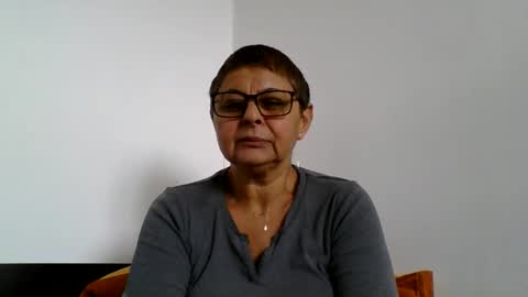 Snapshot of atikaarea chatting on October 4, 2025, 9:51 am atikaarea online show from October 4, 2025, 9:51 am