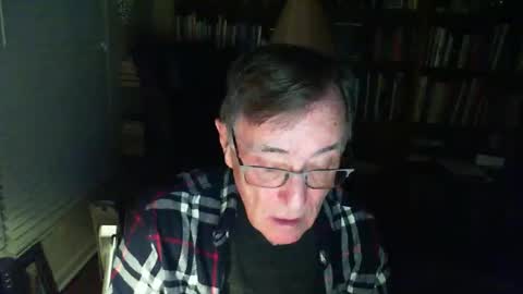 Atlhung9 online show from October 22, 2025, 11:15 pm