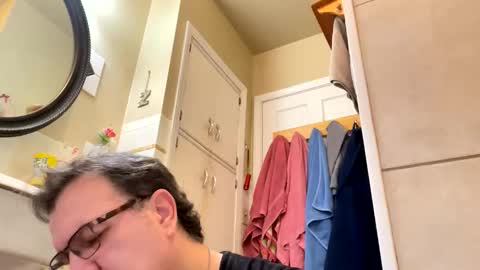 atozzzz online show from April 4, 2026, 12:57 pm