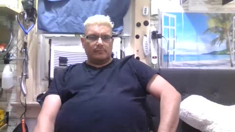 Snapshot of atr2424 chatting on December 25, 2024, 6:19 pm A online show from December 25, 2024, 6:19 pm