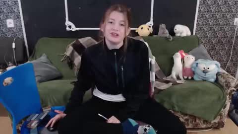 Verona nika online show from October 19, 2025, 6:25 am