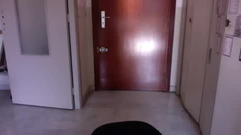 Snapshot of auguste061400 chatting on March 7, 2025, 8:23 am auguste061400 online show from March 7, 2025, 8:23 am