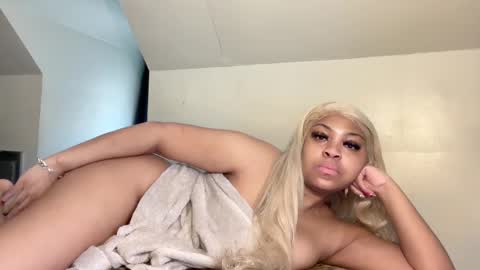 Snapshot of aunyxxx chatting on February 20, 2025, 6:57 pm aunyxxx online show from February 20, 2025, 6:57 pm