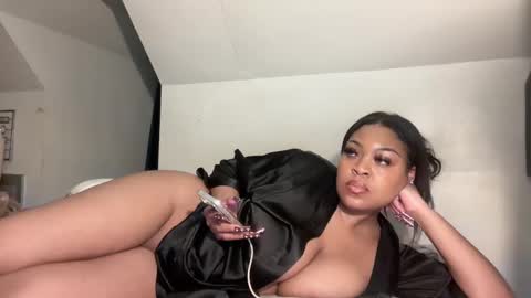 Snapshot of aunyxxx chatting on October 13, 2025, 6:02 am aunyxxx online show from October 13, 2025, 6:02 am