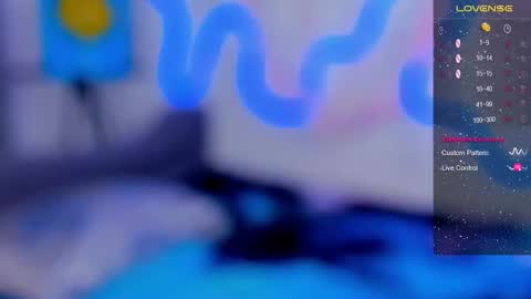 Snapshot of auraclark chatting on February 9, 2025, 1:03 pm auraclark online show from February 9, 2025, 1:03 pm