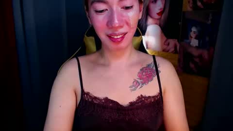 Snapshot of aurakharisma_xx chatting on December 1, 2025, 5:56 am Miss awra online show from December 1, 2025, 5:56 am