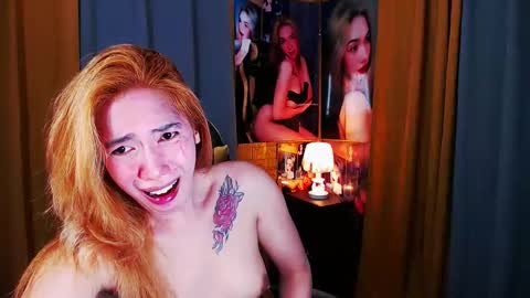 Snapshot of aurakharisma_xx chatting on April 28, 2026, 5:51 pm Miss awra online show from April 28, 2026, 5:51 pm