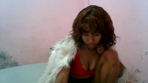 Snapshot of aurelia107 chatting on June 30, 2026, 9:49 pm aurelia107 online show from June 30, 2026, 9:49 pm