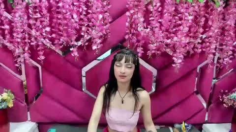 Snapshot of aurora18palmer chatting on February 13, 2025, 12:24 am aurora online show from February 13, 2025, 12:24 am