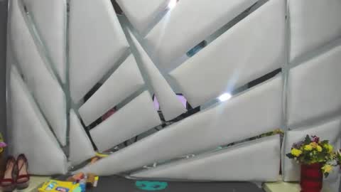 Snapshot of aurora18palmer chatting on February 22, 2025, 9:15 pm aurora online show from February 22, 2025, 9:15 pm