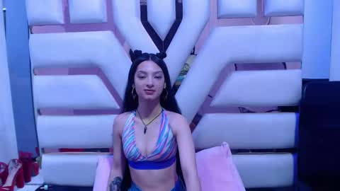 Snapshot of aurora18palmer chatting on September 23, 2025, 1:58 pm aurora online show from September 23, 2025, 1:58 pm