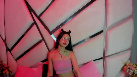 Snapshot of aurora18palmer chatting on September 24, 2025, 1:47 pm aurora online show from September 24, 2025, 1:47 pm