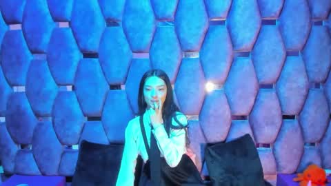 Snapshot of aurora18palmer chatting on September 30, 2025, 2:55 pm aurora online show from September 30, 2025, 2:55 pm