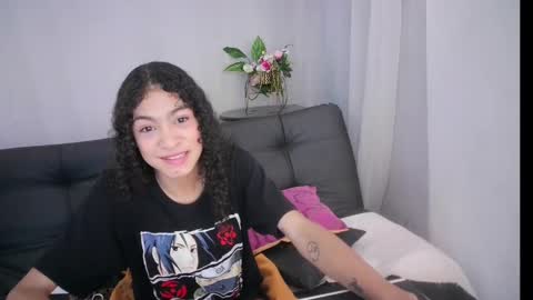 Snapshot of aurora_ath chatting on January 11, 2025, 5:20 am Aurora ath online show from January 11, 2025, 5:20 am