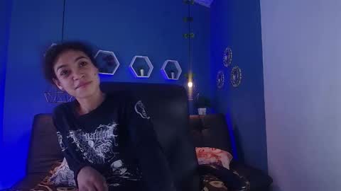 Snapshot of aurora_ath chatting on February 2, 2026, 2:32 am Aurora ath online show from February 2, 2026, 2:32 am