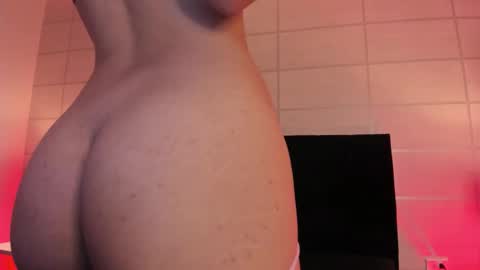 Aurora  online show from October 30, 2025, 3:41 am