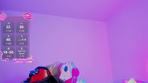 Snapshot of aurora_divine chatting on April 4, 2026, 7:00 pm aurora_divine online show from April 4, 2026, 7:00 pm