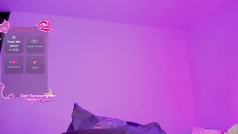 Snapshot of aurora_divine chatting on April 5, 2026, 2:58 pm aurora_divine online show from April 5, 2026, 2:58 pm