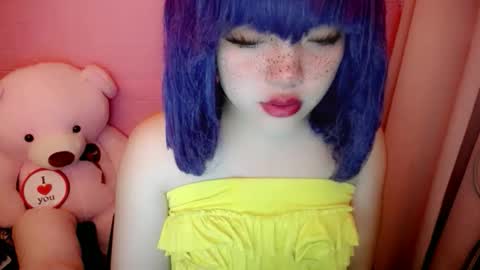 cute online show from May 23, 2026, 9:52 pm