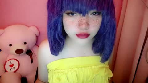 cute online show from May 27, 2026, 10:18 pm