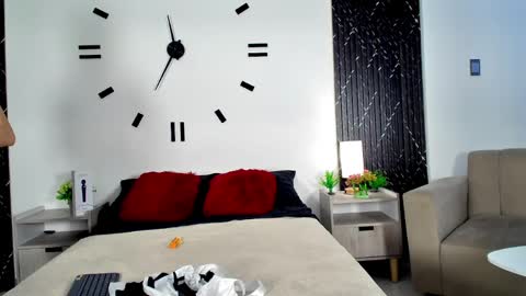 Aurora  online show from March 28, 2026, 1:00 pm