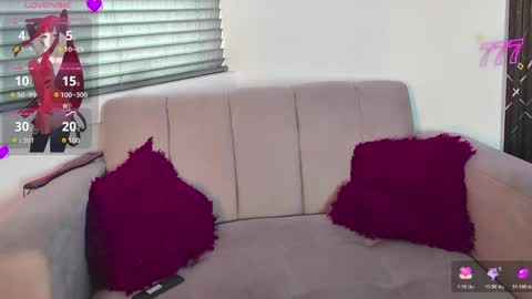 Snapshot of aurora_petitee chatting on May 22, 2026, 2:01 pm Aurora online show from May 22, 2026, 2:01 pm